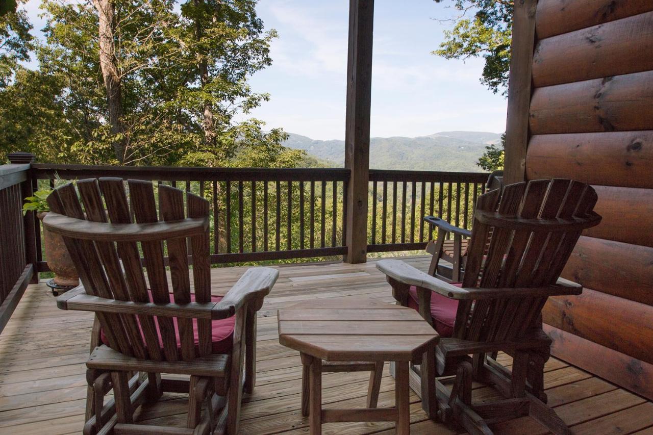 Lazy Bear Lodge Valle Crucis Ngoại thất bức ảnh