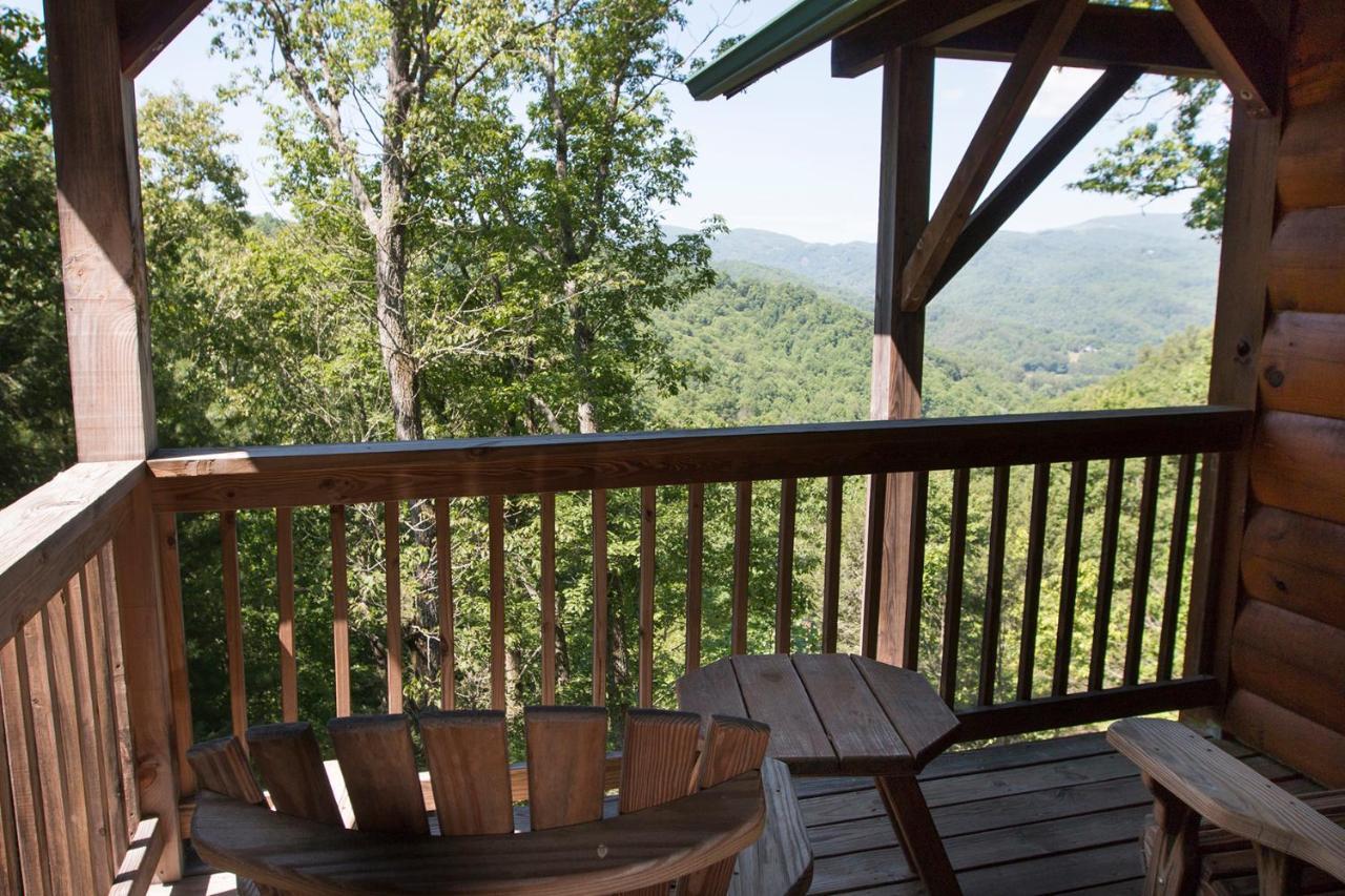 Lazy Bear Lodge Valle Crucis Ngoại thất bức ảnh